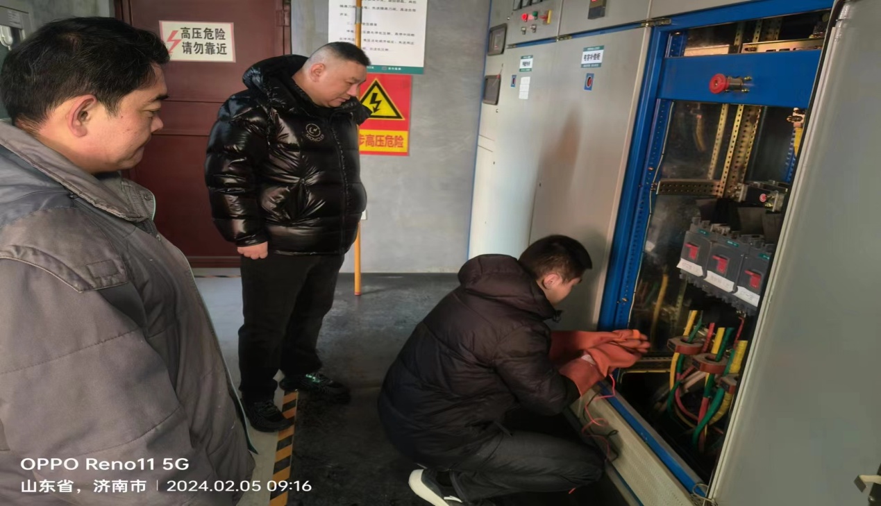 C:\DOCUME~1\ADMINI~1\LOCALS~1\Temp\WeChat Files\ead97c0a6c37e775a279192873c3ed9.jpg